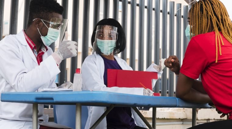 Épidémiologie et One Health Devenir un Expert dans la Gestion des Crises Sanitaires Complexes